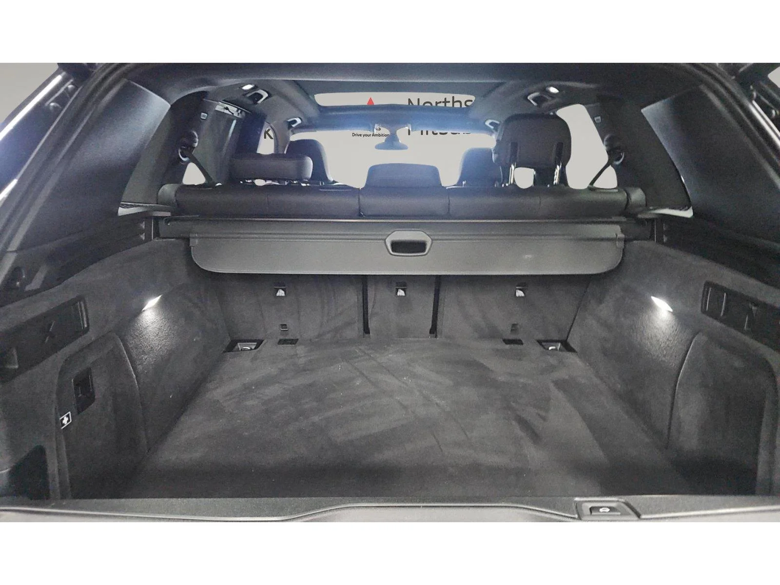 Used 2022 BK BMW xDrive40i image 17