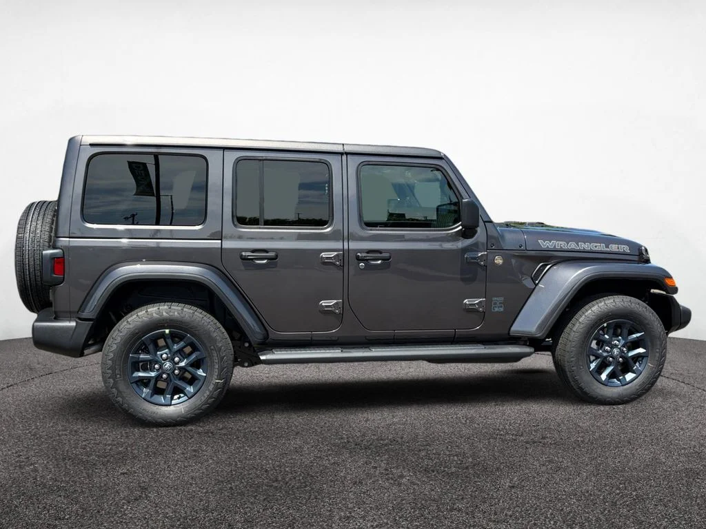 New 2026 Granite Crystal Metallic Clear-Coat Exterior Paint Jeep 85th Anniversary Edition image 6