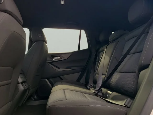 New 2027 Summit White Chevrolet LT image 12