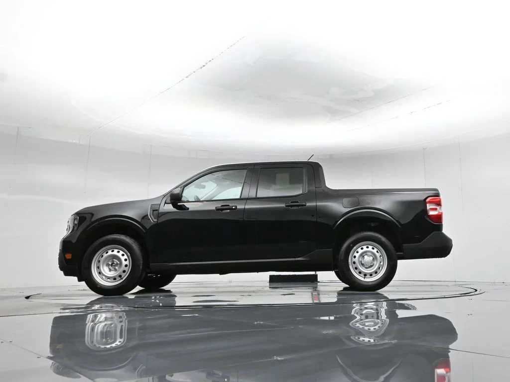 New 2026 Shadow Black Ford XL image 43