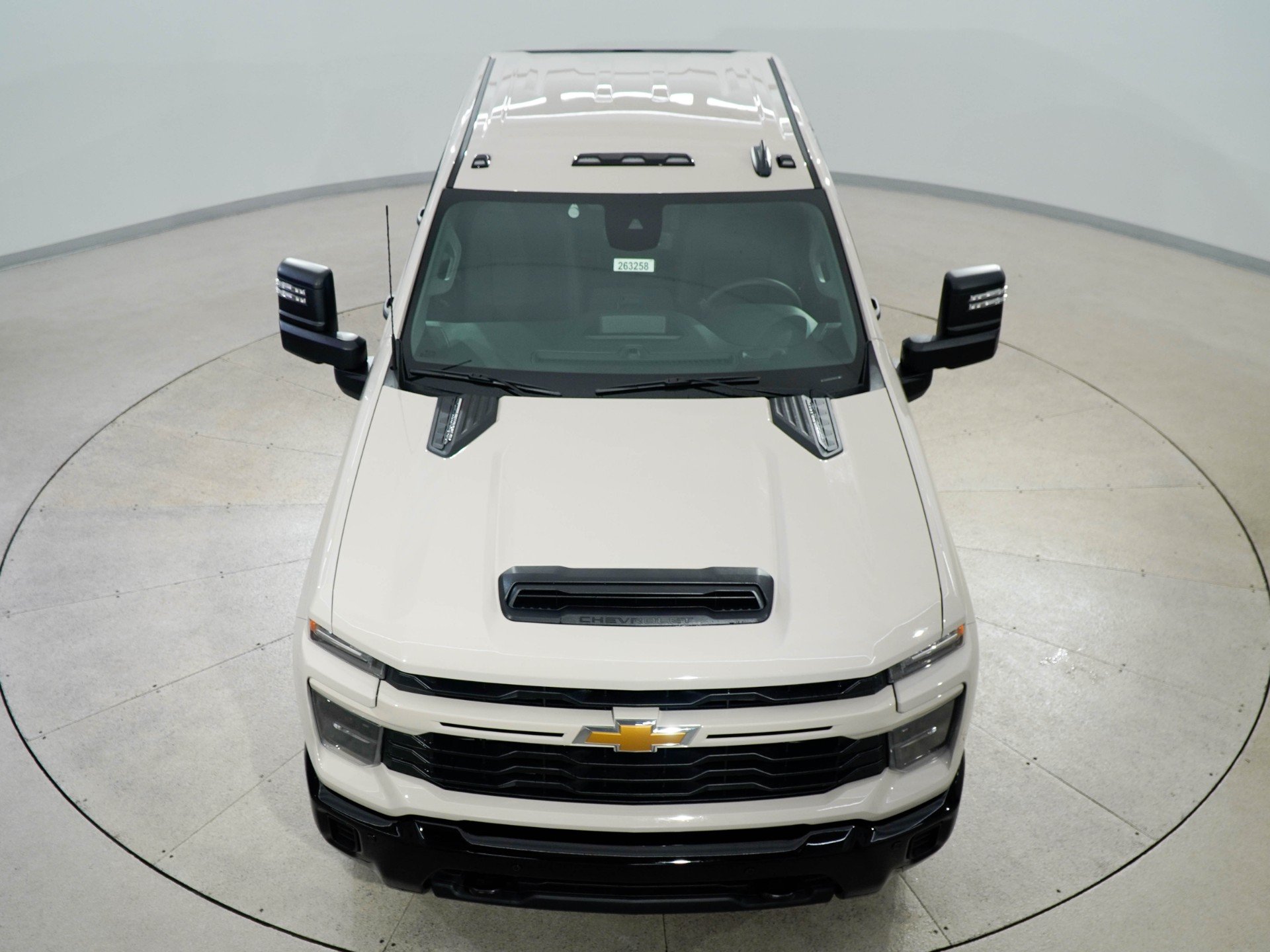 New 2026 White Sands Chevrolet Custom image 58