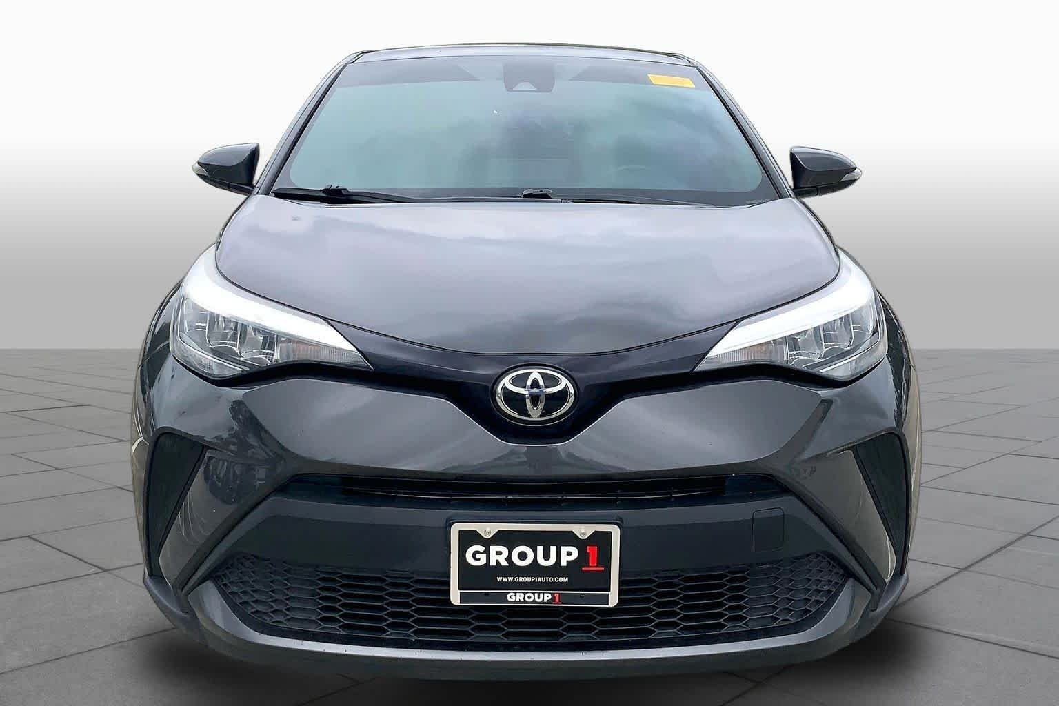 Used 2022 Magnetic Gray Metallic Toyota XLE image 4