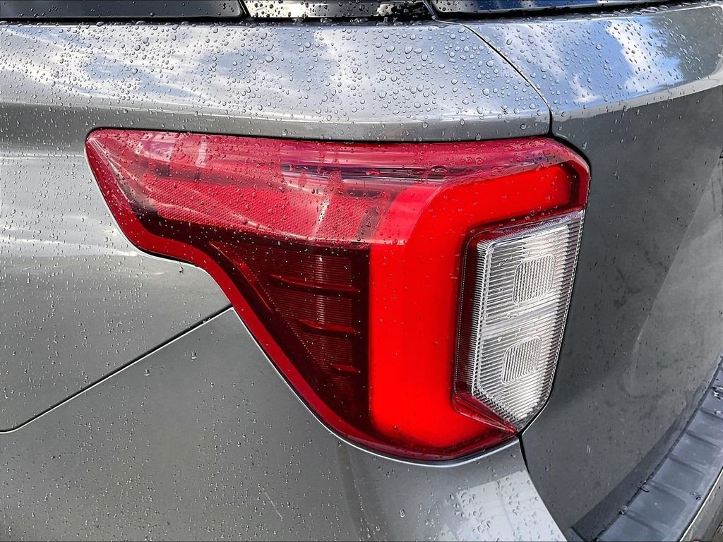 Used 2023 Gray Ford ST image 33