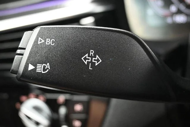 Used 2021 Black BMW M550i xDrive image 20