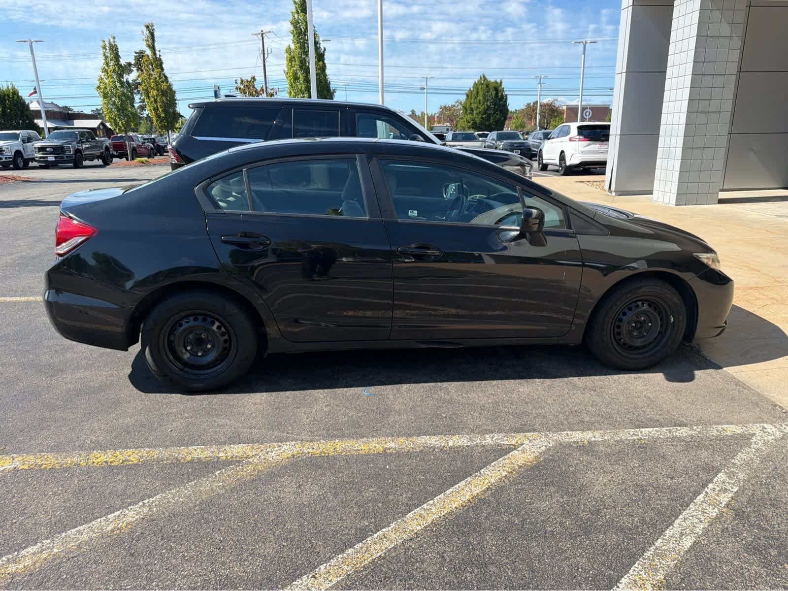 Used 2014 Crystal Black Pearl Honda LX image 4