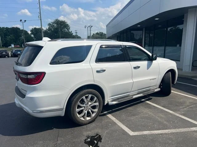 Used 2016 Bright White Clearcoat Dodge Citadel image 3