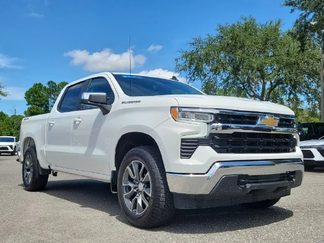 2024 Chevrolet Silverado 1500 LT - Photo 9