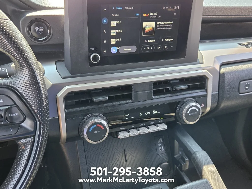Used 2025 White Toyota SR5 image 18
