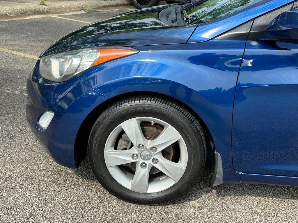 Used 2013 Blue Hyundai GLS image 11