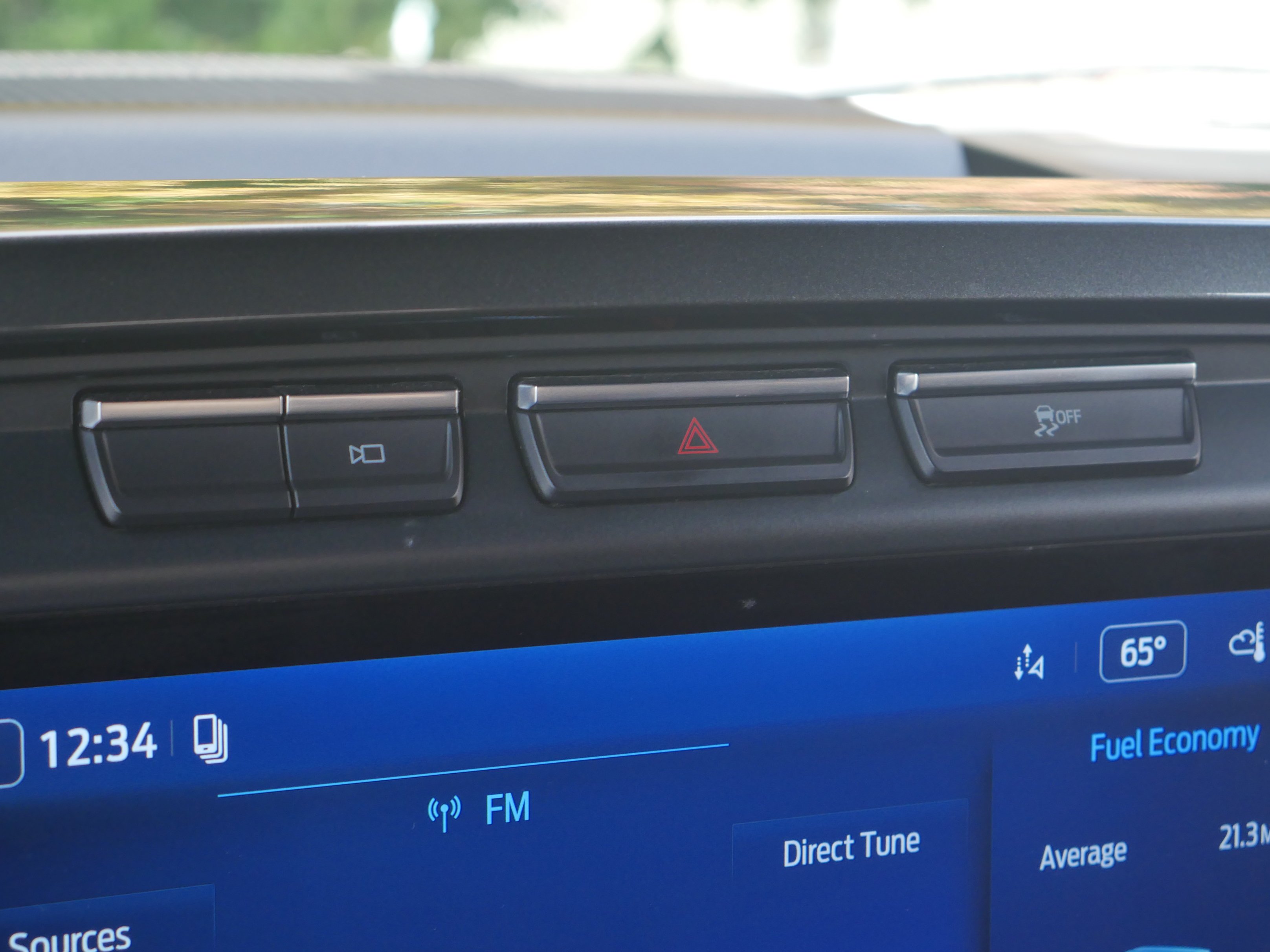 Used 2022 Oxford White Ford XLT image 10