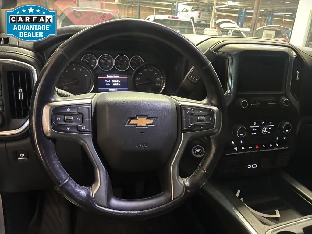 Used 2020 SUMMIT WHITE Chevrolet LT image 7