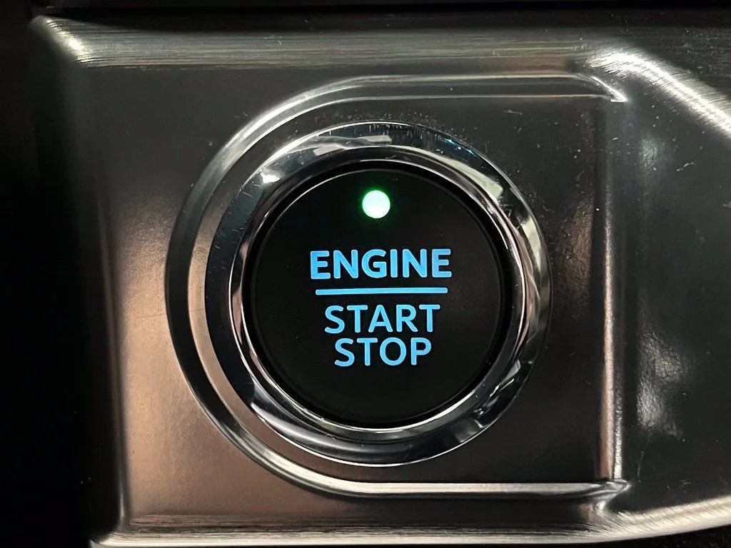 Used 2023 Black Ford Lariat image 33