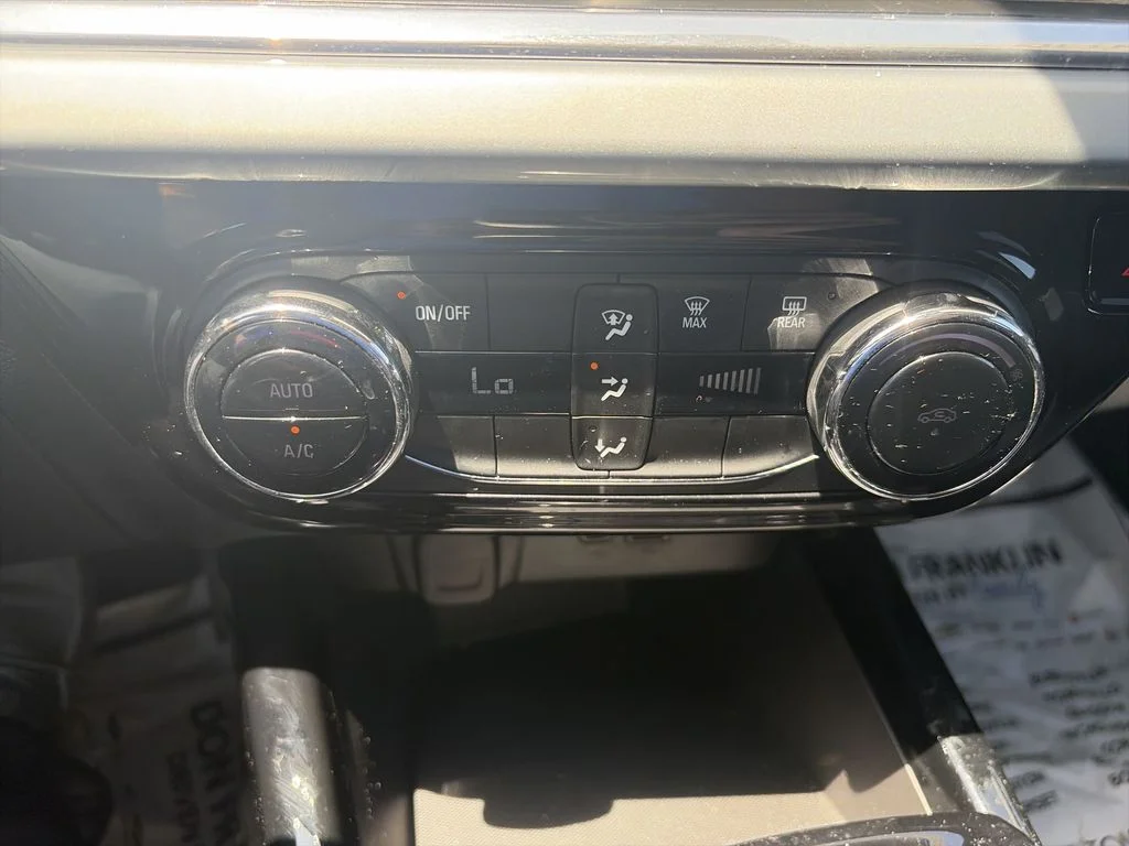 Used 2025 Black Chevrolet LT image 24