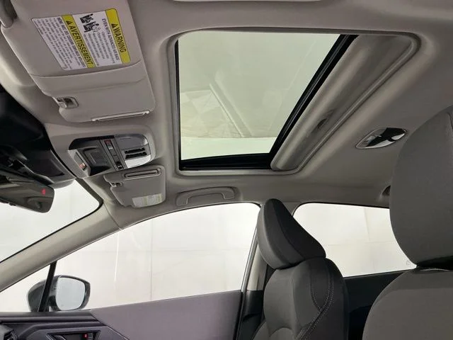 New 2026 White Subaru Premium image 17
