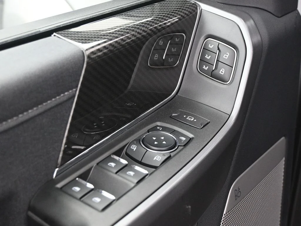New 2026 Avalanche Ford Lariat image 9