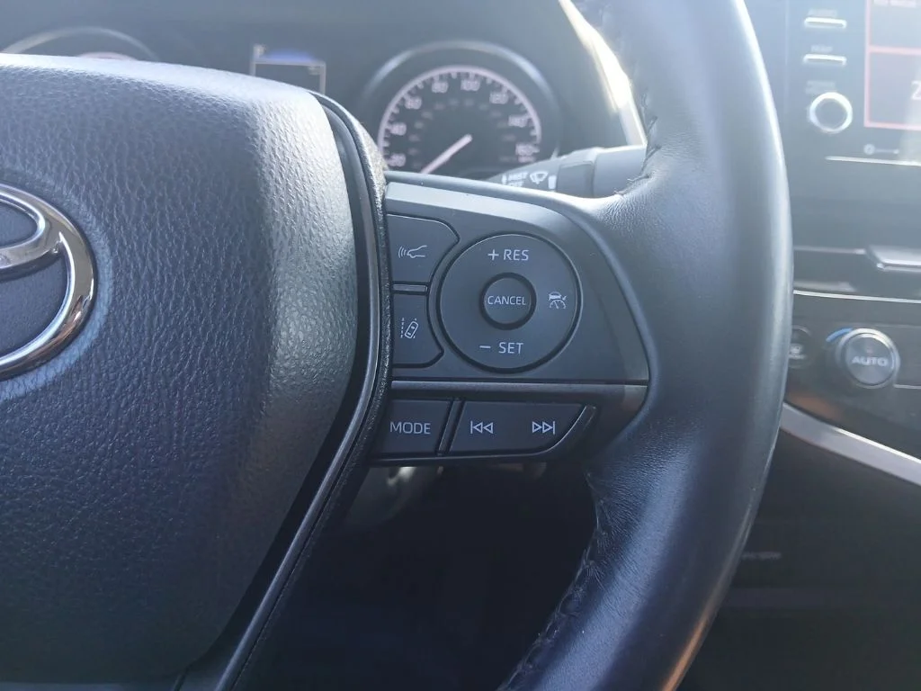 Used 2022 Gray Toyota SE image 13