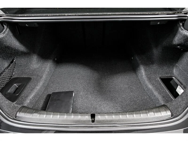 Used 2019 Black Sapphire Metallic BMW Competition image 11
