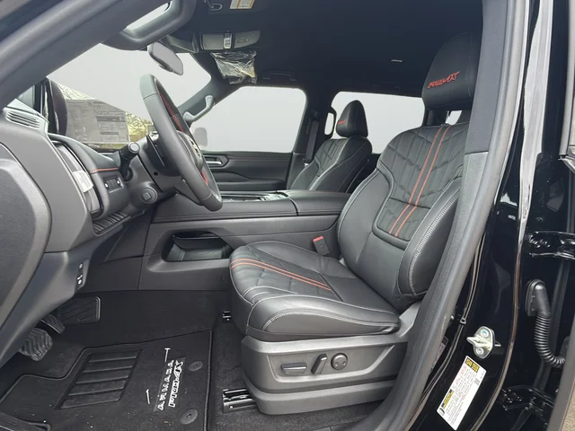 2026 Nissan Armada PRO-4X - Photo 13