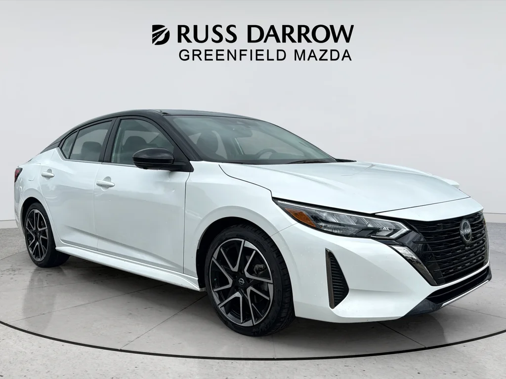 Used 2024 White Nissan SR image 7