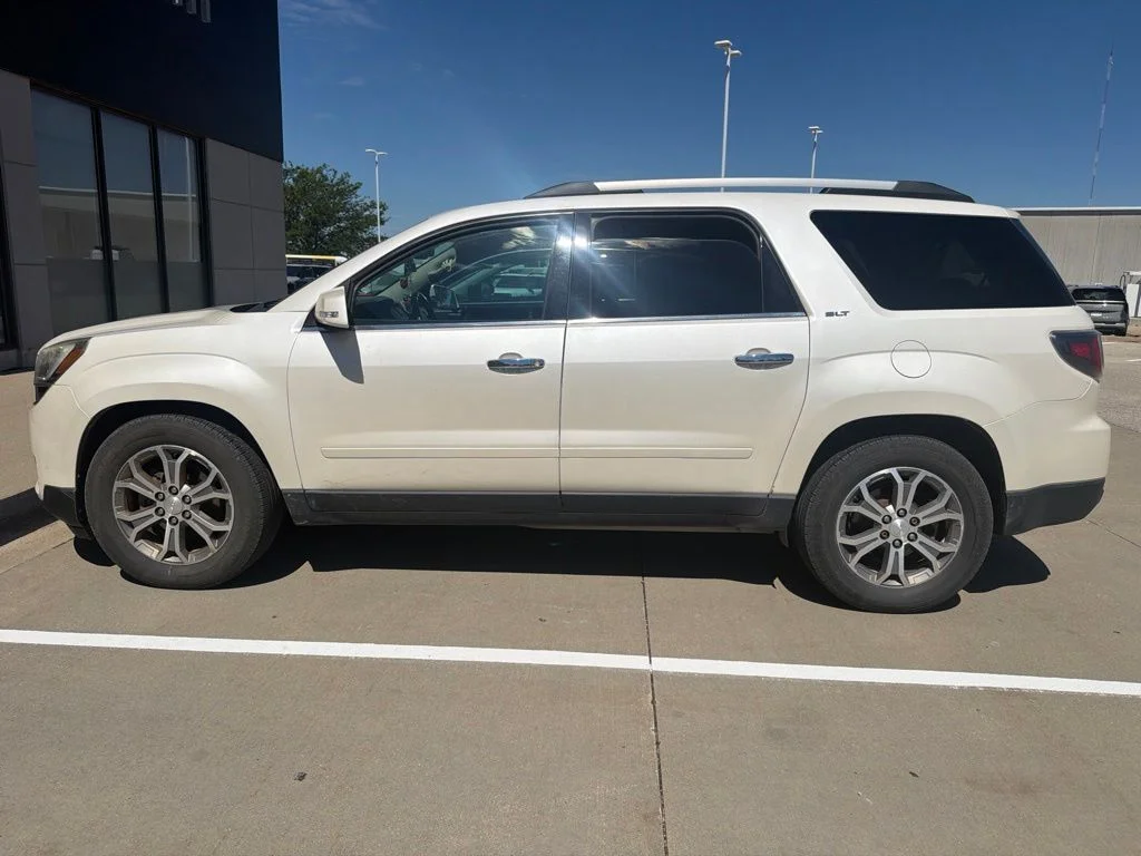 Used 2013 White GMC SLT-1 image 4