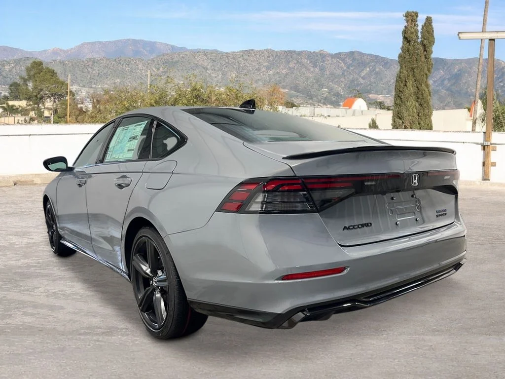 New 2026 Urban Gray Pearl Honda Sport-L image 3