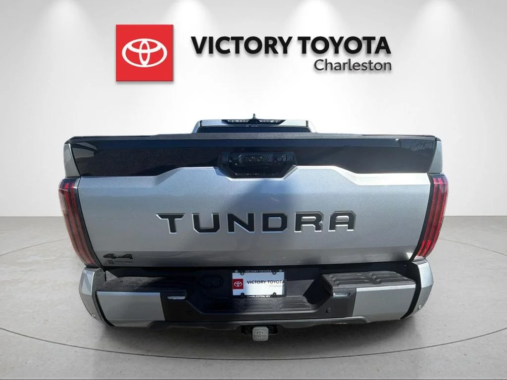 Used 2025 Silver Toyota Platinum image 4