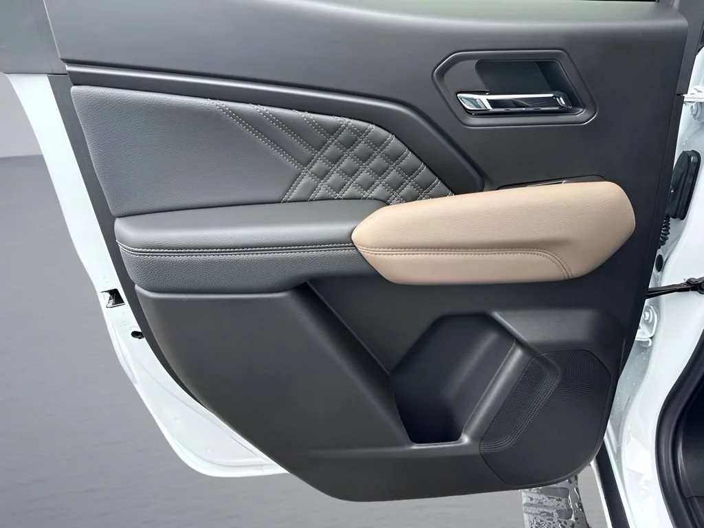 New 2026 Summit White GMC Denali image 31