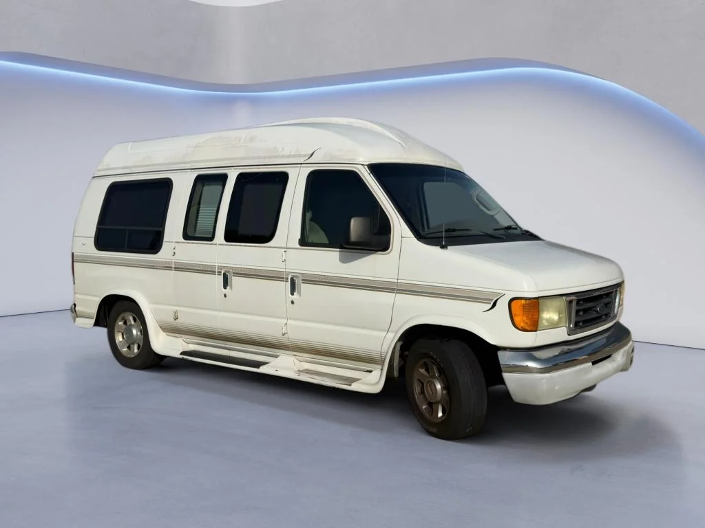 Used 2004 Oxford White Clearcoat Ford Recreational image 8