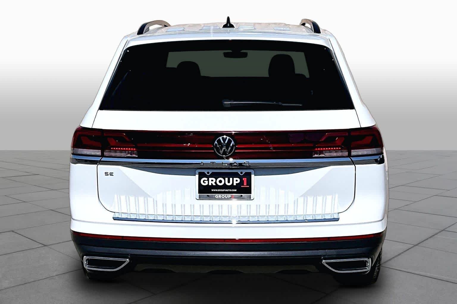 Pre-Owned 2025 Volkswagen Atlas 2.0T SE