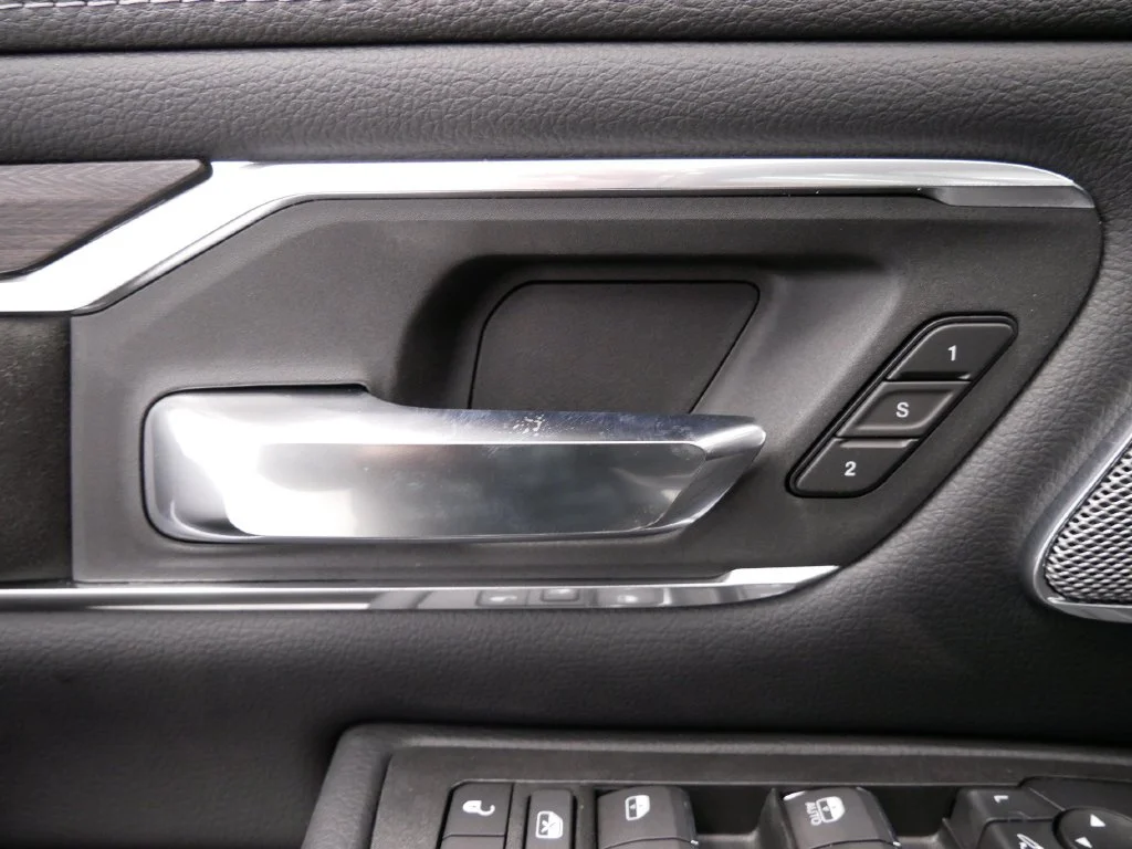 New 2027 Forged Blue Metallic Exterior Paint Ram Laramie image 19