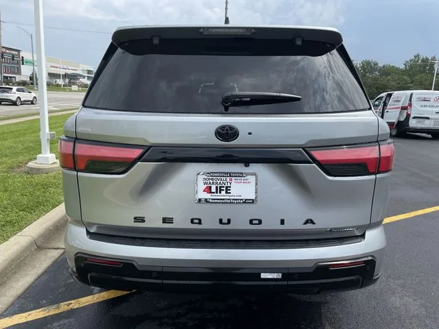 New 2026 Celestial Silver Metallic Toyota  Platinum image 32