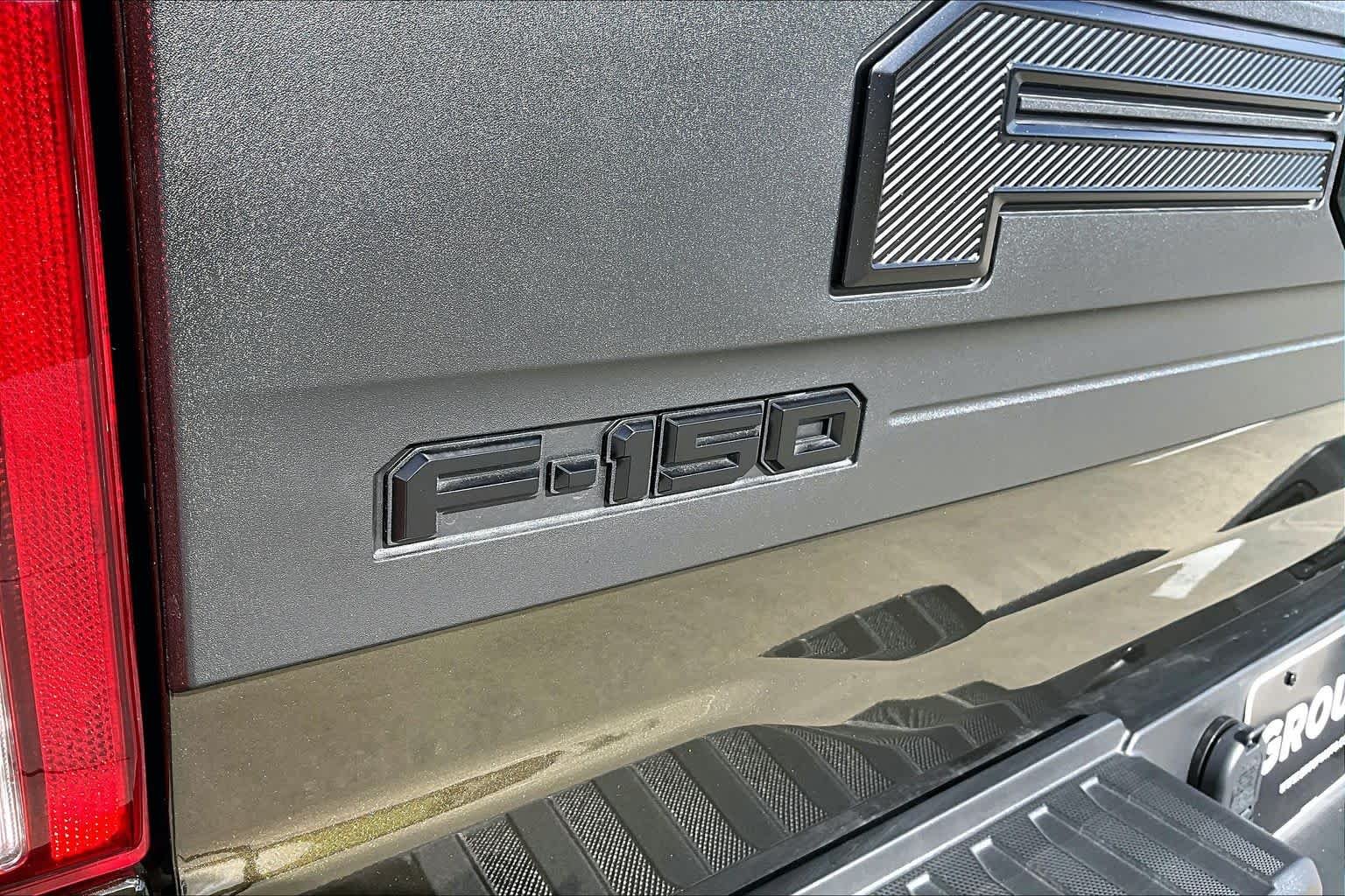 Used 2026 Shelter Green Ford Raptor image 9