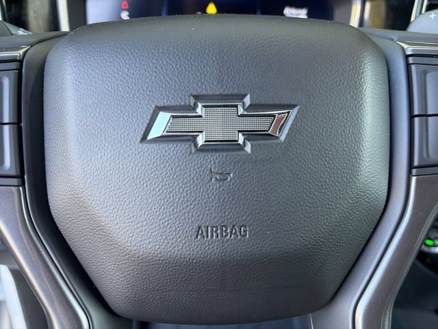 2023 Chevrolet Silverado 1500 ZR2 - Photo 8