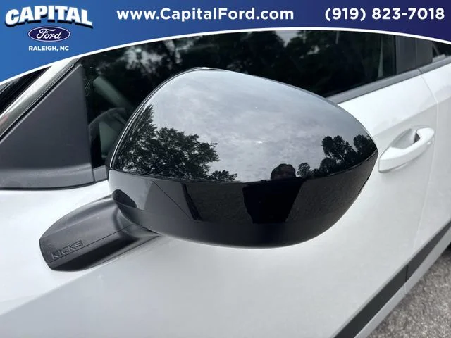 Used 2025 White Nissan SV image 12