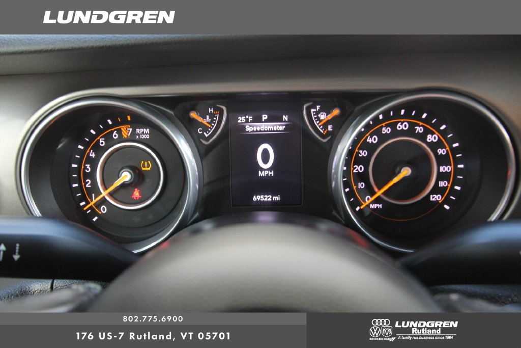 Used 2018 White Jeep Unlimited Sport S image 12