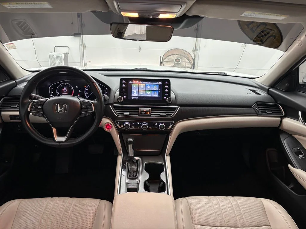 Used 2021  Honda EX-L image 4