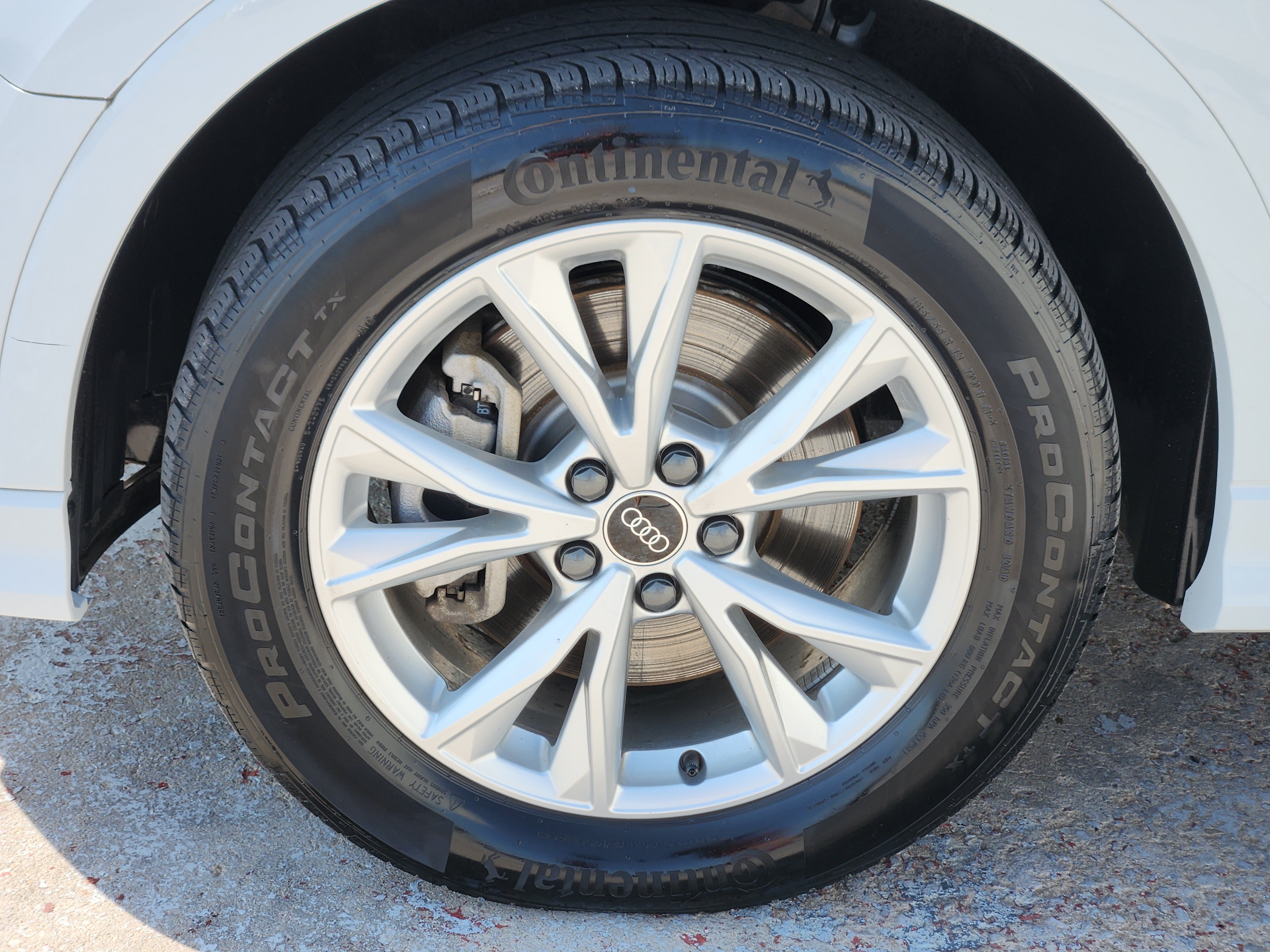 Used 2025  Audi S line Premium image 15