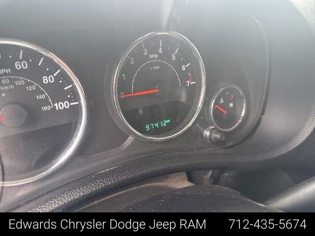 Used 2014 Gray Jeep Unlimited Sport image 7