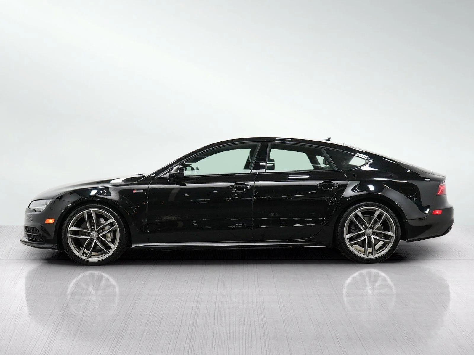 Used 2016 Audi A7 Premium Plus with VIN WAUWGAFC6GN054068 for sale in White Bear Lake, Minnesota