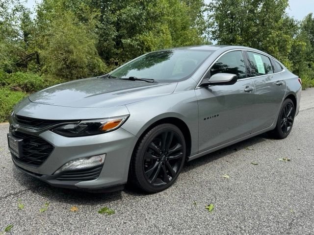 Used 2024 Mineral Gray Metallic Chevrolet LT image 1