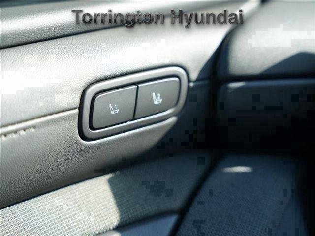 2025 Hyundai Santa Cruz Limited - Photo 12