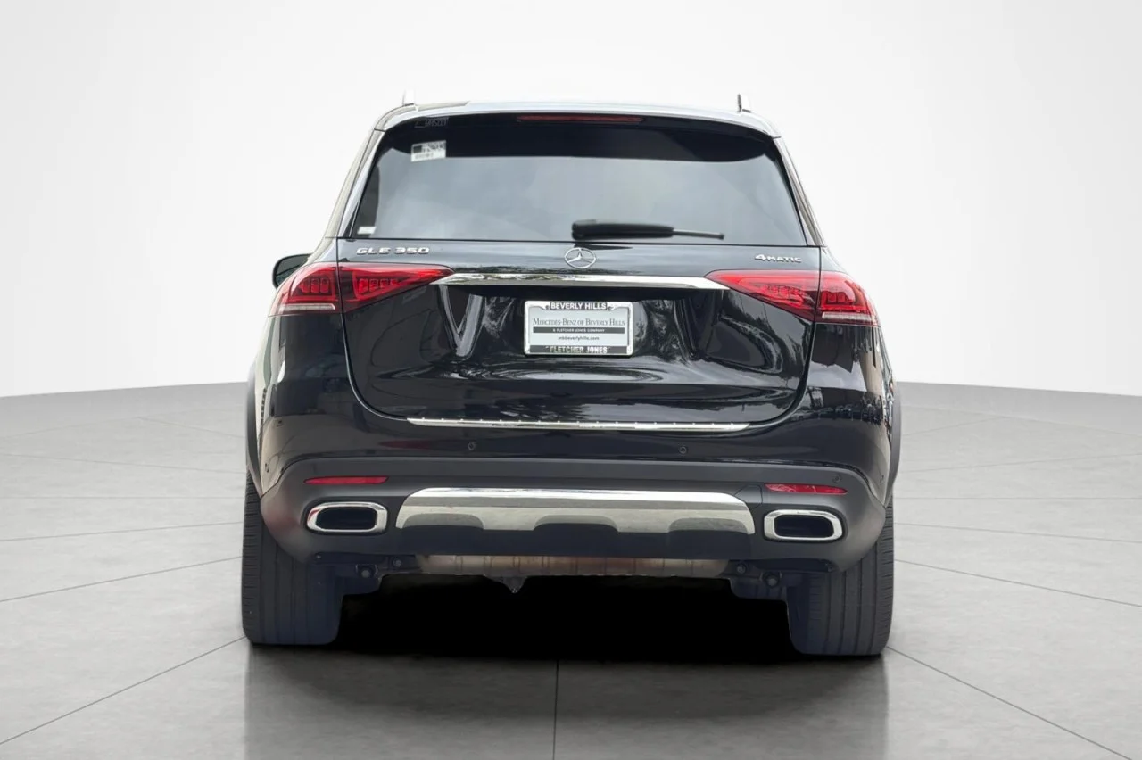 Used 2020 Black Mercedes-Benz GLE 350 image 4