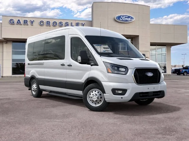 New 2027 Oxford White Ford Passenger Van XLT image 4