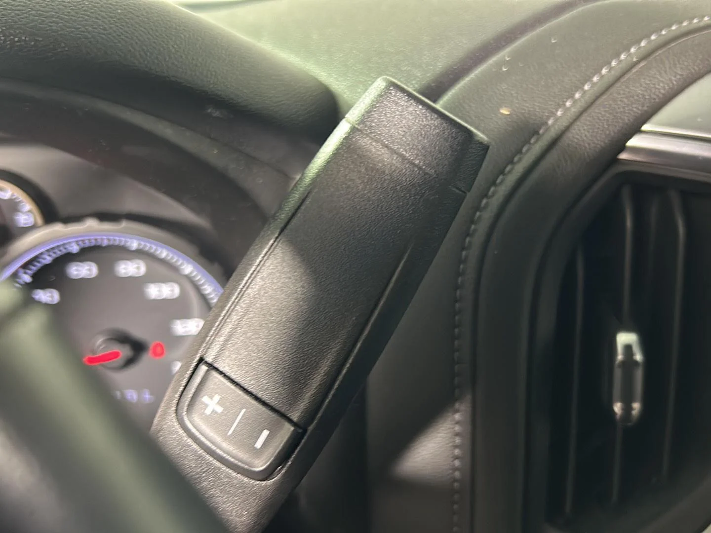 Used 2021 Summit White Chevrolet LT Trail Boss image 24