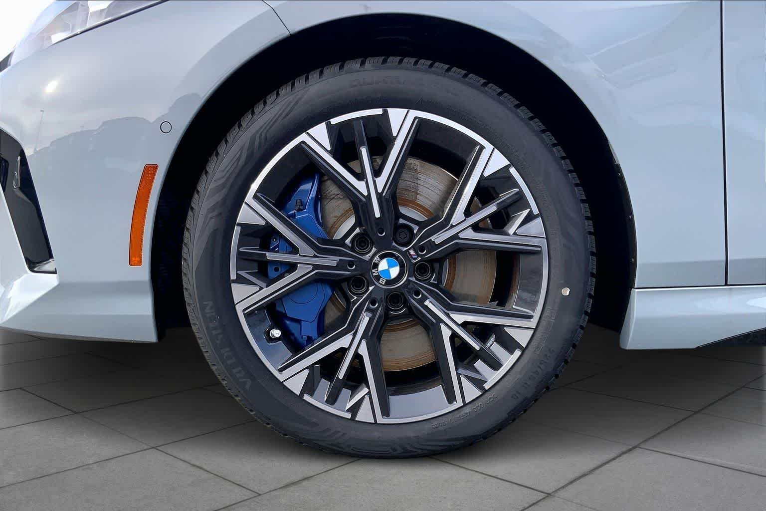 2026 BMW 2 Series M235 - Photo 11