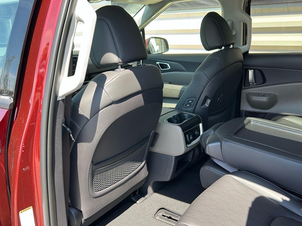 2026 Kia Carnival SX - Photo 14