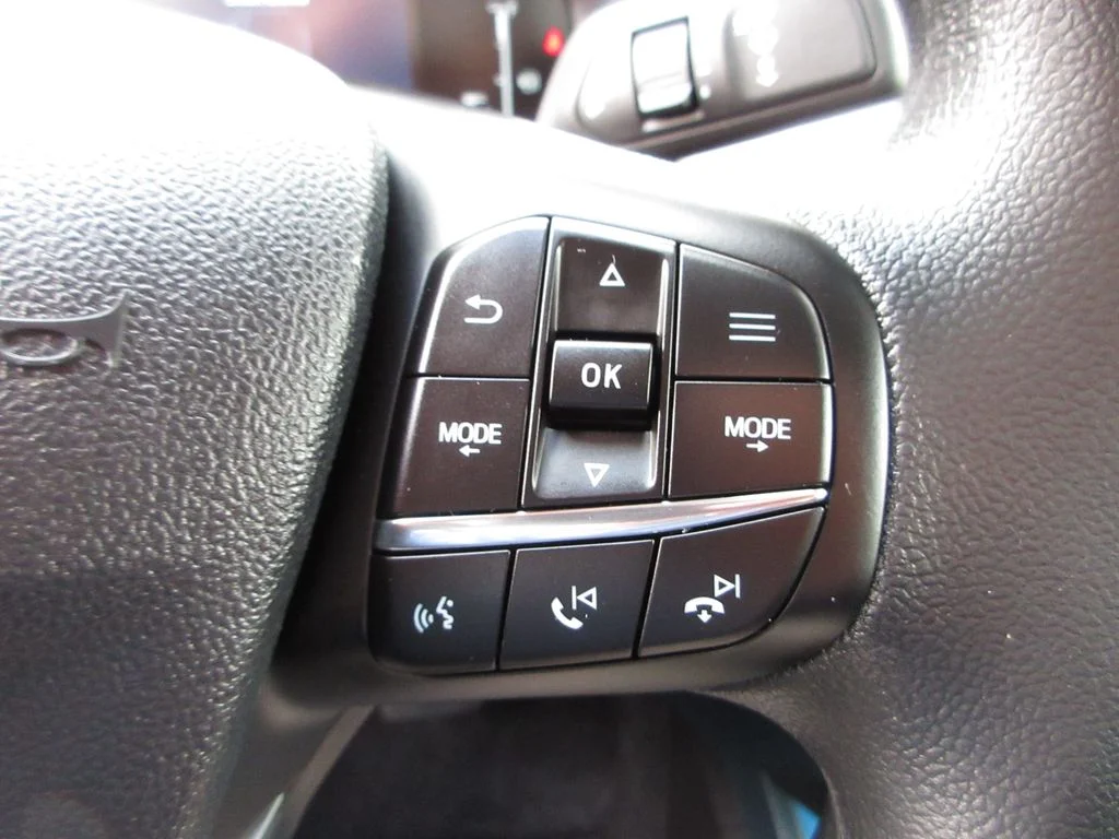 New 2026 Carbonized Gray Metallic Ford XLT image 16