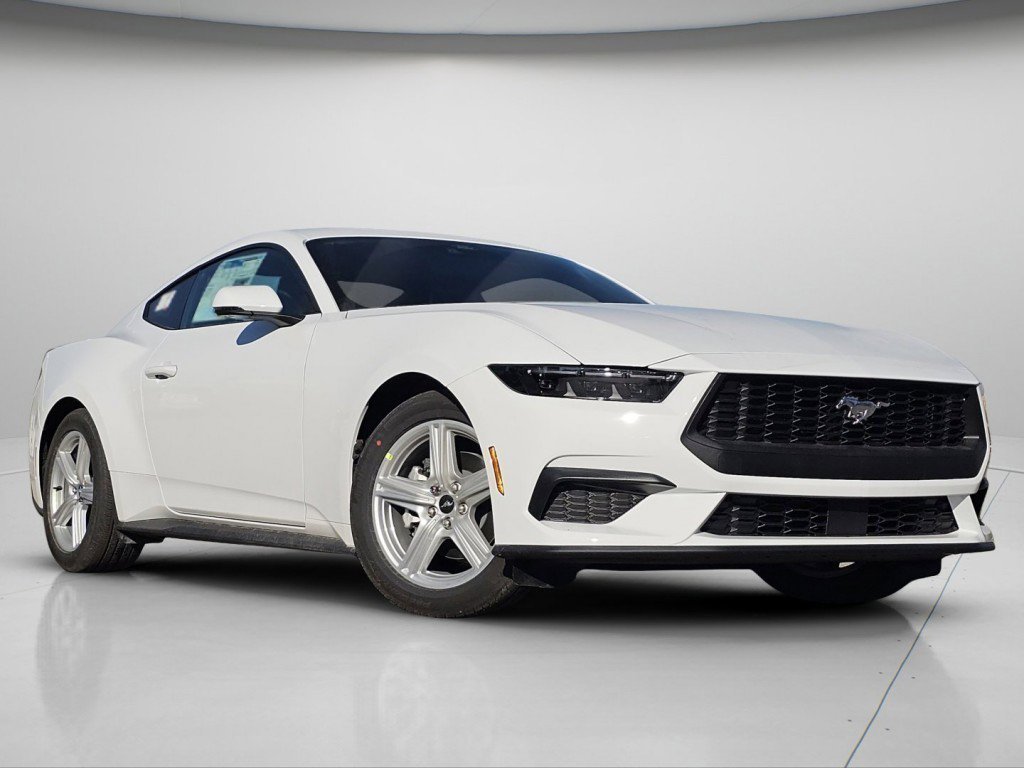 New 2026 Oxford White Ford EcoBoost Premium image 2