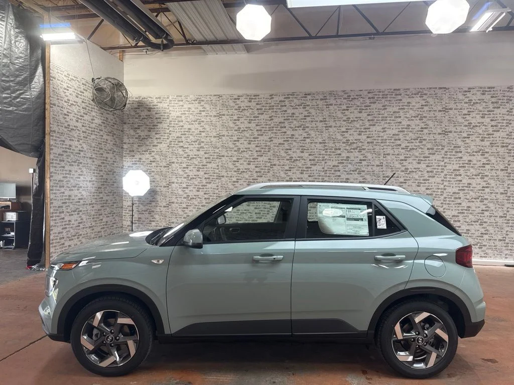 New 2026 Mirage Green Hyundai SEL image 4
