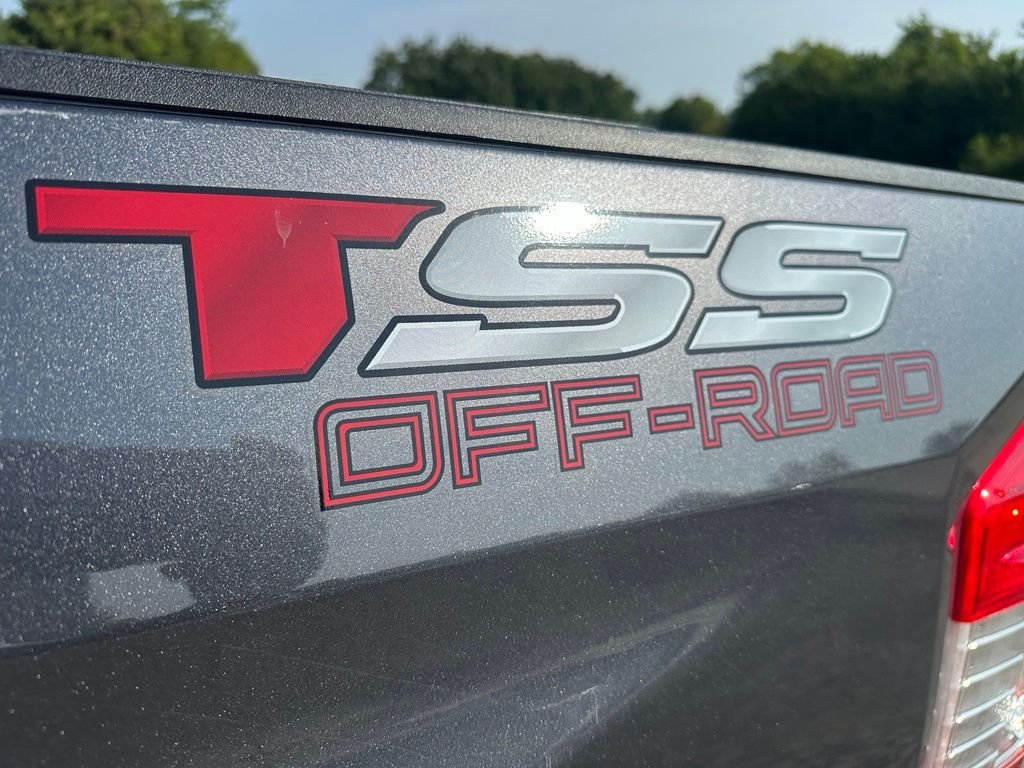 Used 2020 Gray Toyota SR5 image 10